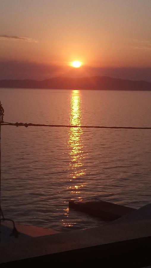 Diolkos Apartement Nea Roda Bagian luar foto