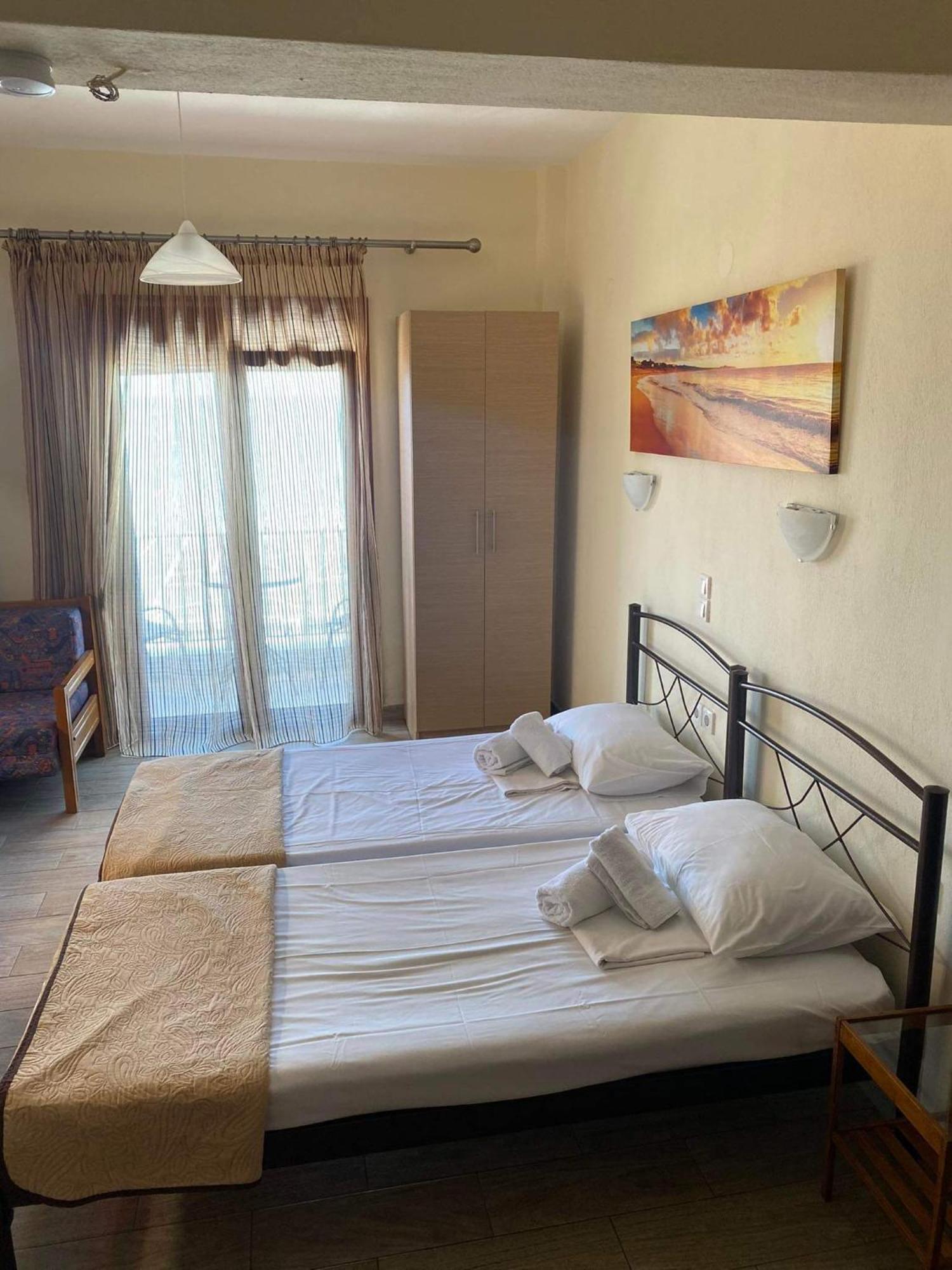 Diolkos Apartement Nea Roda Ruang foto
